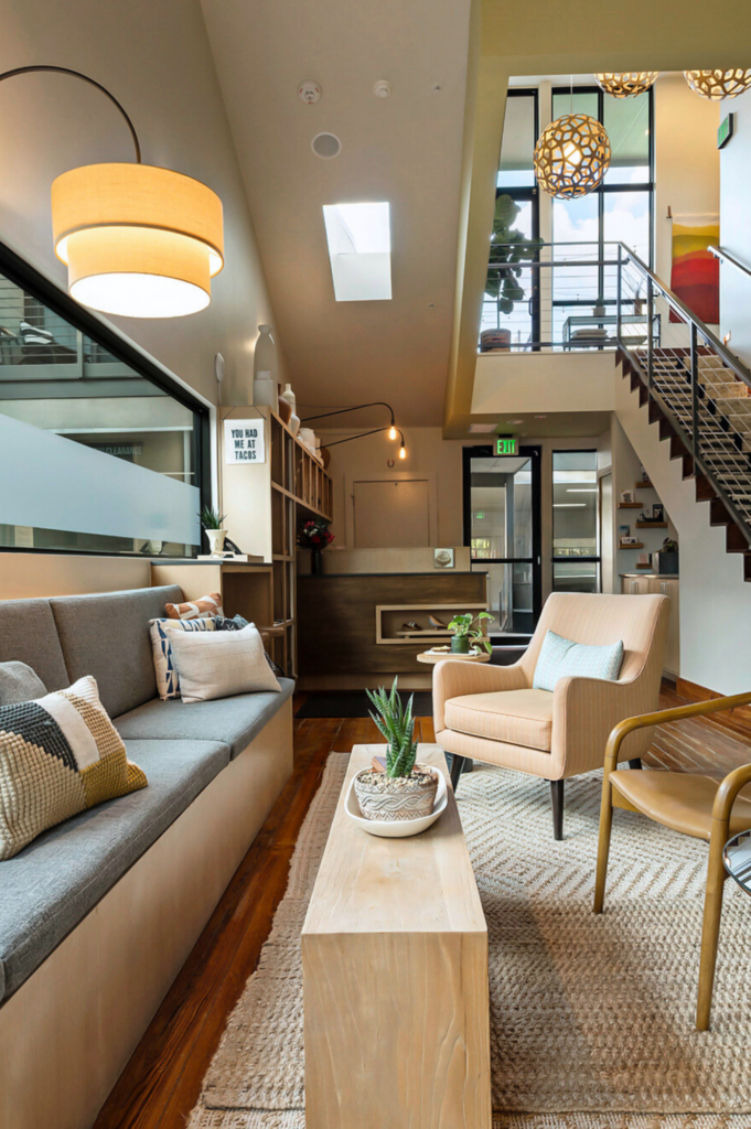Heywood-Hotel-lobby